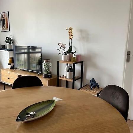 Appartement Paisible T2 à Villeurbanne Extérieur photo